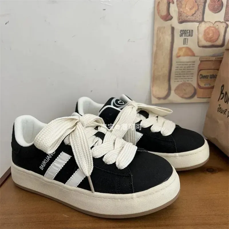Chicmy INS Vintage Sneakers Casual Sports Shoes Women Vulcanized Shoes Summer Lace Up Flats Shoes Trend Female Training Sneakers