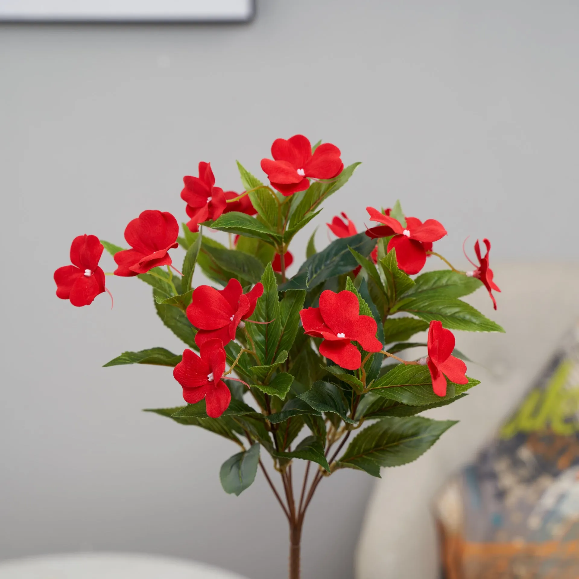 Clearance Bulk Artificial Impatiens Bush Bouquet Flowers for Outdoors UV Resistant Plants Bush Wholesale