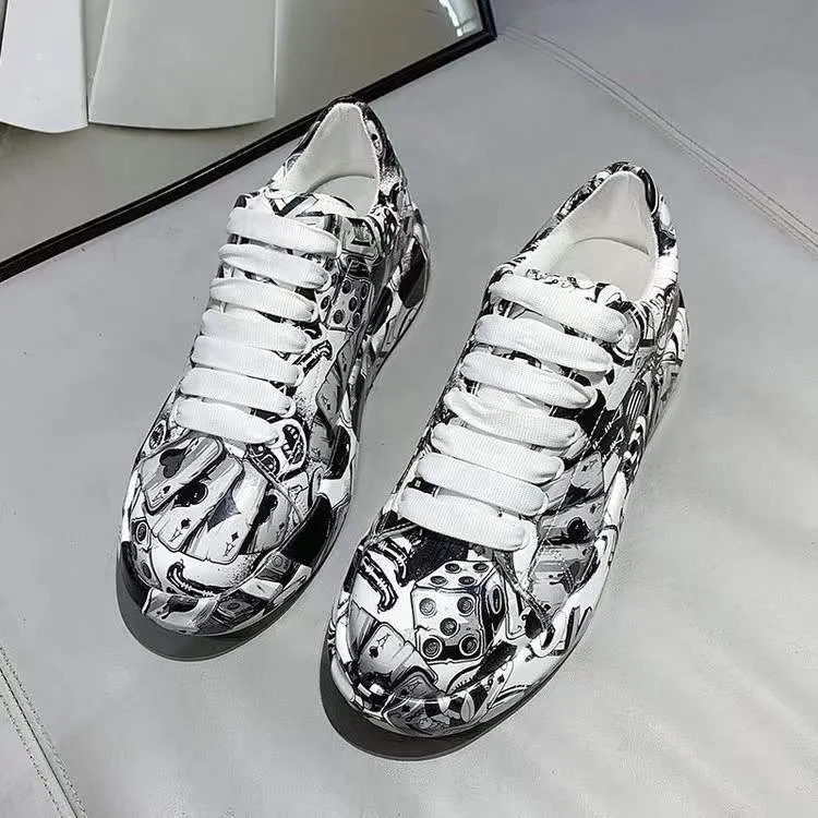 Color Painted Casual Sports Shoes